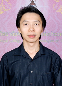 รูป นายแพทย์ กฤตพร ชินสว่างวัฒนกุล