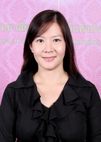 รูป แพทย์หญิง วรัทพร จันทร์ลลิต